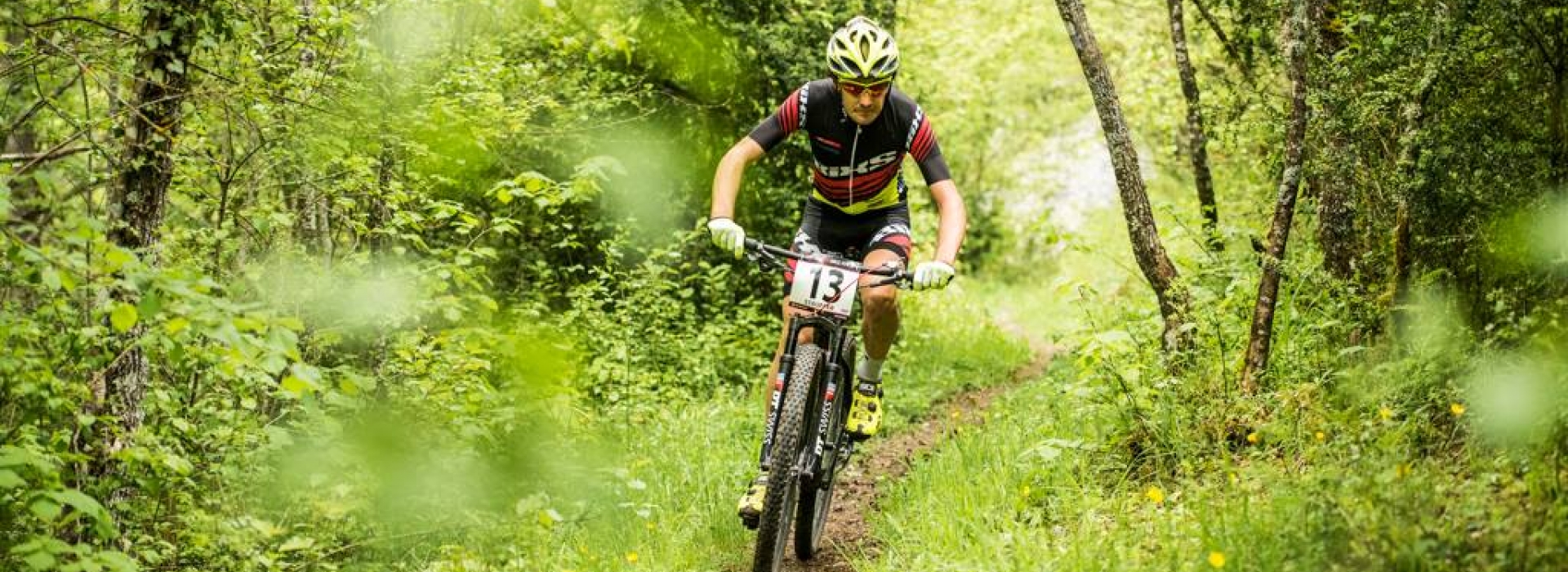 “The best is the possibility of racing aling nice singletrails and good people”