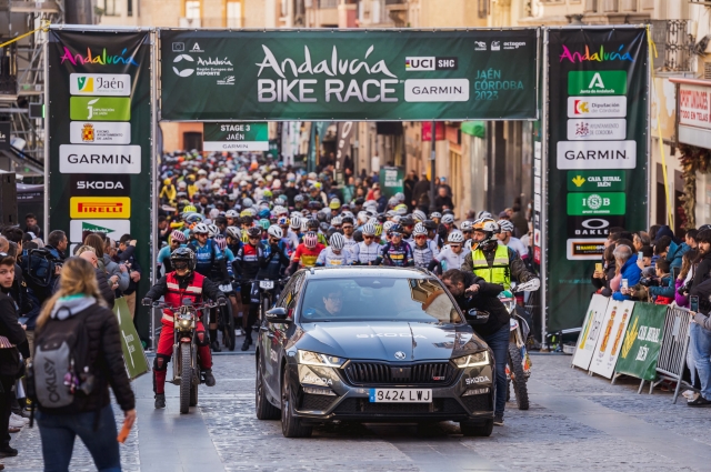 Škoda opens its cycling season with the Andalucía Bike Race by Garmin